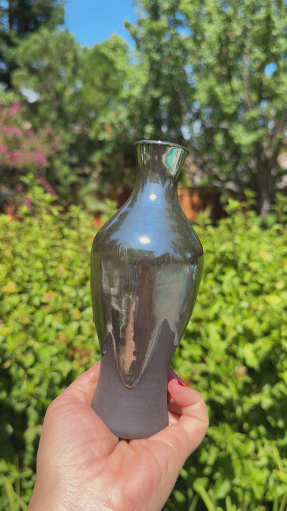 Reflective Vase - Curvy